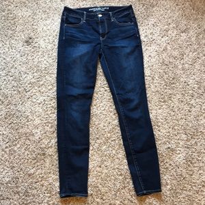 American eagle jeans!